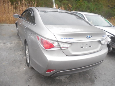 hyundai sonata hybrid