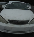 toyota camry le xle se