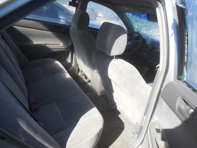 toyota camry le xle se