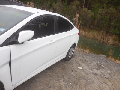 hyundai accent gls