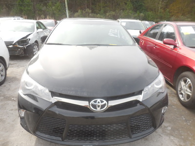 toyota camry le xle se xse