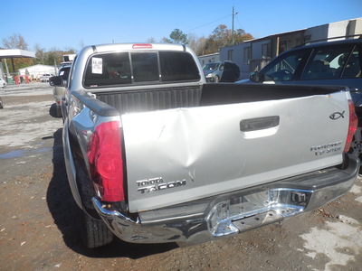 toyota tacoma prerunner long bed