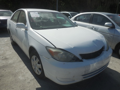 toyota camry le xle se