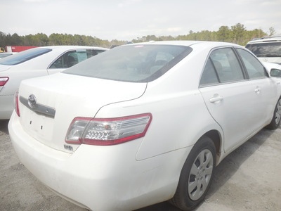 toyota camry hybrid