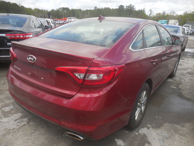 hyundai sonata se