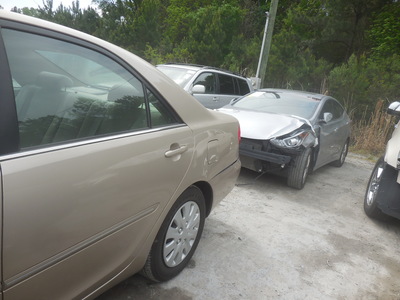 toyota camry le xle se