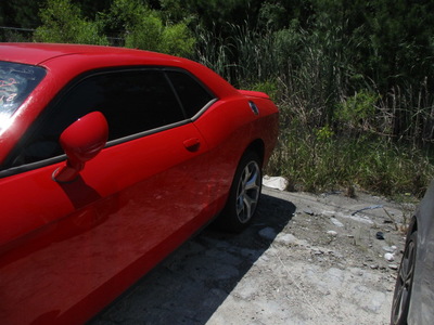 dodge challenger sxt plus