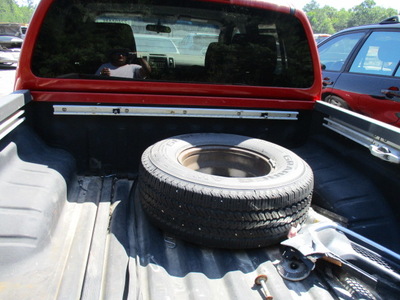 nissan frontier se le off