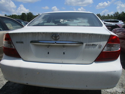 toyota camry le xle se