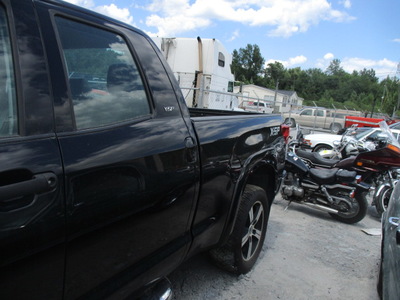 toyota tundra double cab sr5