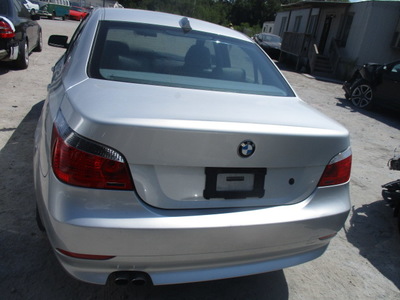 bmw 525i