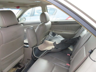 toyota camry le xle se