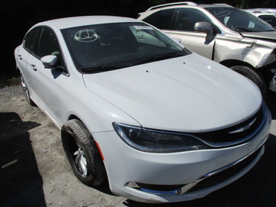 chrysler 200