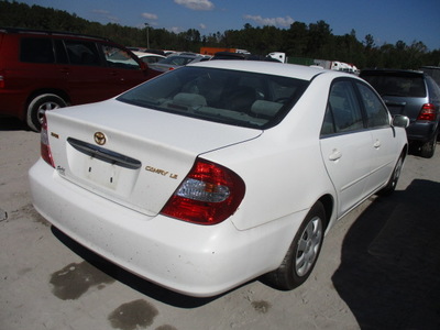 toyota camry le xle se