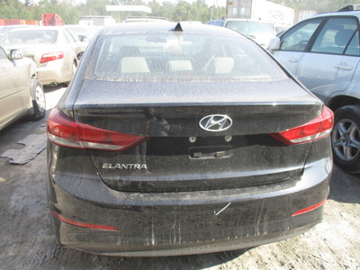 hyundai elantra se limited