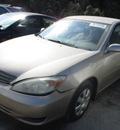 toyota camry le xle se