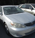 toyota camry le xle se