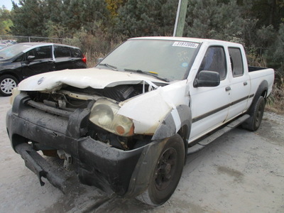 nissan frontier xe se