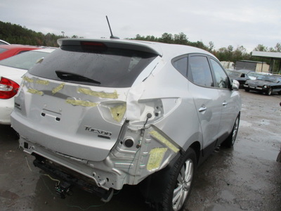 hyundai tucson gls ltd