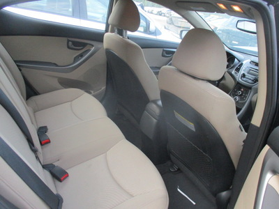 hyundai elantra se sport limited