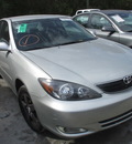 toyota camry le xle se