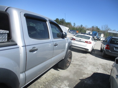 toyota tacoma prerunnerdoublecab