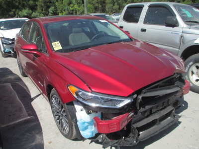 ford fusion titanium hybrid