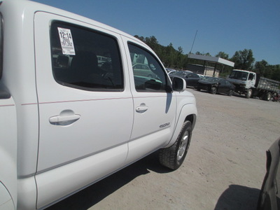 toyota tacoma doublecab