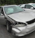 toyota camry le xle se