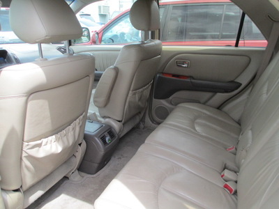 lexus rx 300