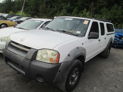 nissan frontier xe se