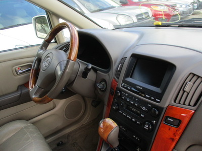 lexus rx 300