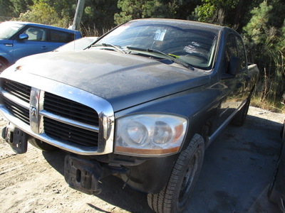 dodge ram 1500 quad st slt