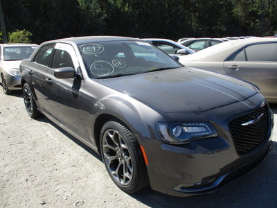 chrysler 300 s