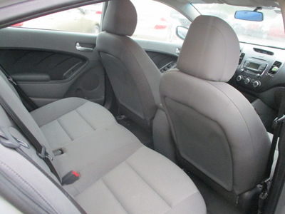 kia forte lx