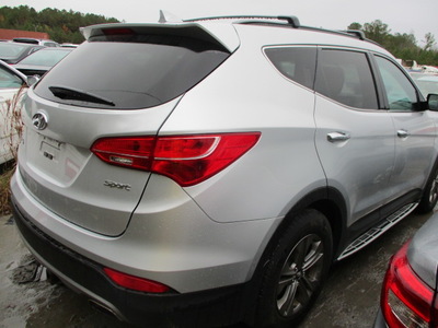 hyundai santa fe sport