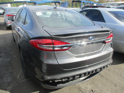 ford fusion titanium platinum