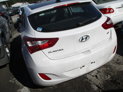 hyundai elantra gt