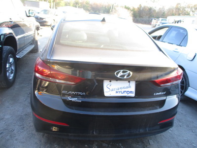 hyundai elantra se limited