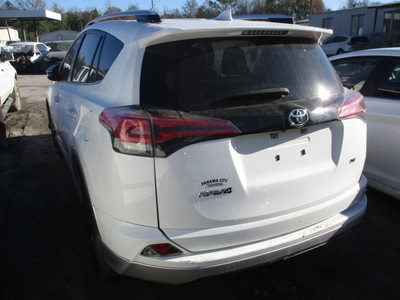 toyota rav4 se