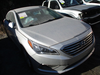 hyundai sonata se