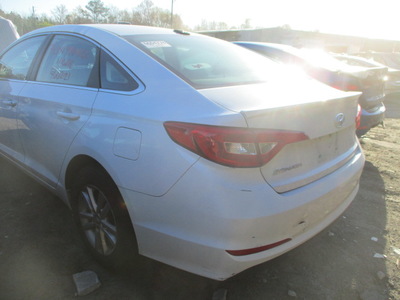 hyundai sonata se