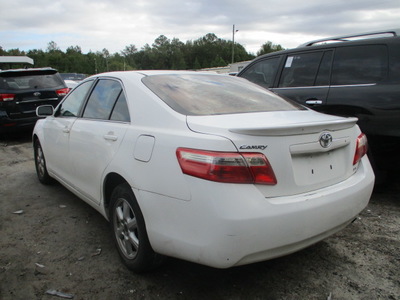 toyota camry new generation ce l