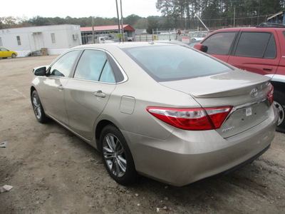 toyota camry le xle se xse