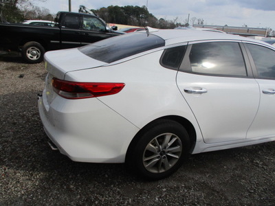 kia optima lx s