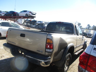 toyota tundra access cab sr5