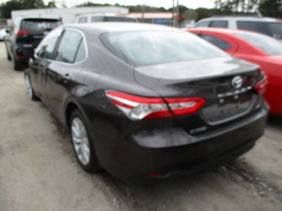 toyota camry l le xle se xse