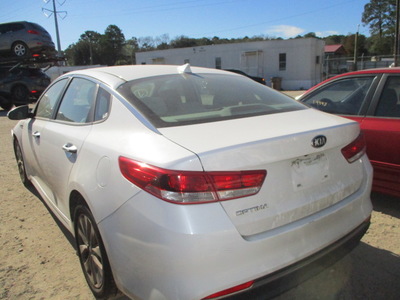 kia optima lx