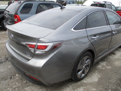 hyundai sonata hybrid limited