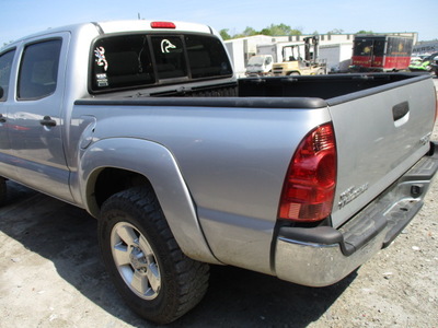 toyota tacoma dbl cab prerunner